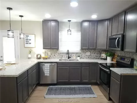 4110 Willow Oak St, Bryan, TX 77802 photo 13