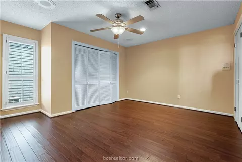 2704 Pinehurst, Bryan, TX 77802 photo 6