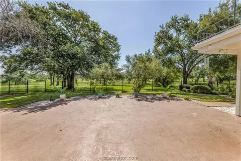 2704 Pinehurst, Bryan, TX 77802 photo 41