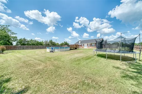 7210 Phillips Dr, Bryan, TX 77808 photo 29