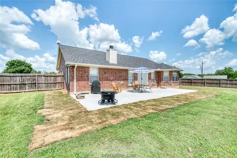 7210 Phillips Dr, Bryan, TX 77808 photo 27