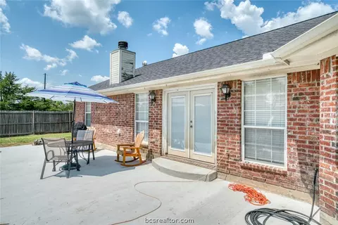 7210 Phillips Dr, Bryan, TX 77808 photo 25
