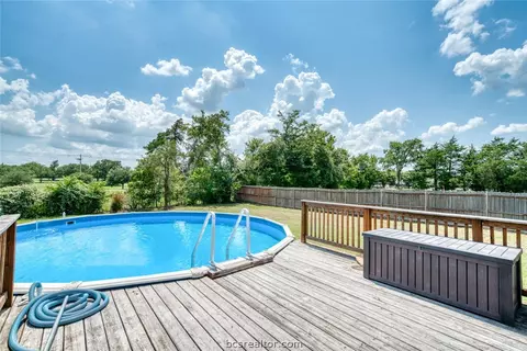 7210 Phillips Dr, Bryan, TX 77808 photo 31