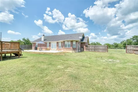 7210 Phillips Dr, Bryan, TX 77808 photo 30