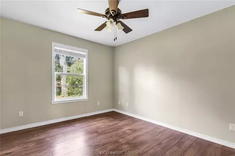 1609 Burt St, Bryan, TX 77802 photo 12