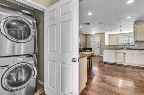 1609 Burt St, Bryan, TX 77802 photo 14