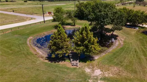 7100 Shirley Rd, Bryan, TX 77808 photo 12