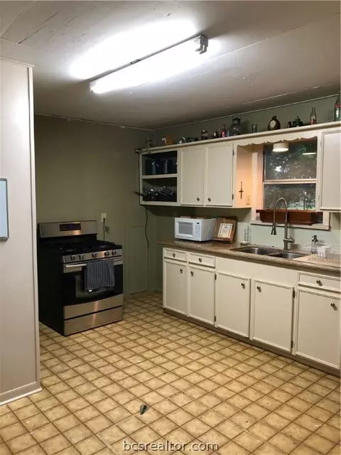 9532 Grunwald, Beasley, TX 77417 photo 4