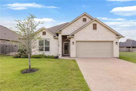 3049 Peterson Cir, Bryan, TX 77802 photo 1