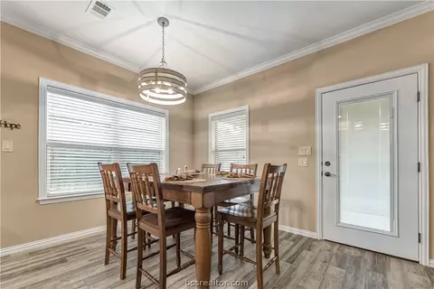 3049 Peterson Cir, Bryan, TX 77802 photo 13