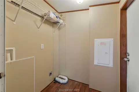 111 Hill Loop, Somerville, TX 77879 photo 8