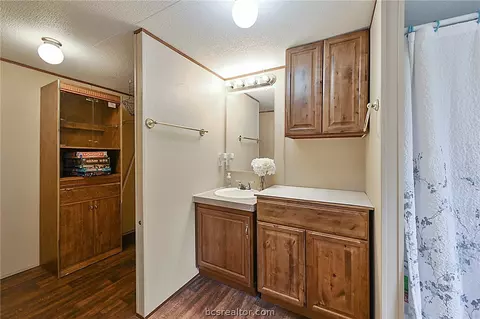 111 Hill Loop, Somerville, TX 77879 photo 12