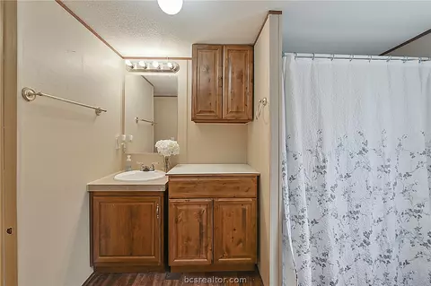 111 Hill Loop, Somerville, TX 77879 photo 11
