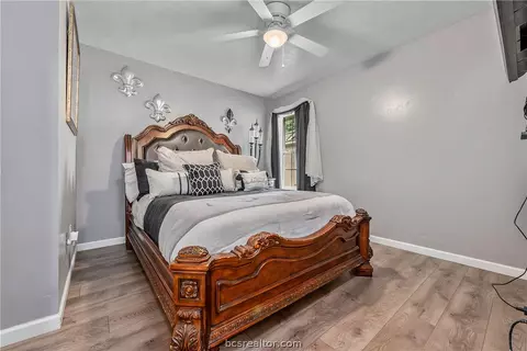 1449 Cedarcrest Ln, Bryan, TX 77803 photo 15