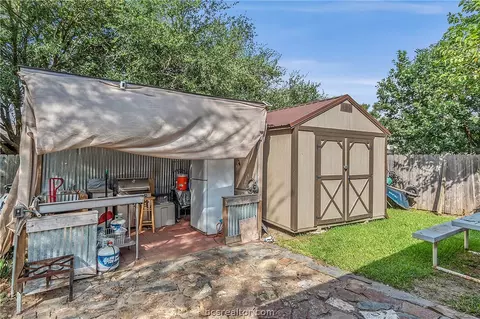 1449 Cedarcrest Ln, Bryan, TX 77803 photo 23