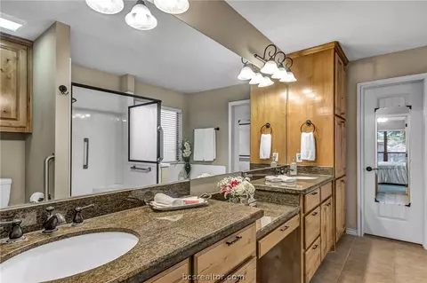 2909 Alba Ct, Bryan, TX 77808 photo 12