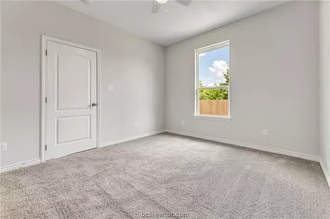 3685 Rabbit Ln, Bryan, TX 77807 photo 5