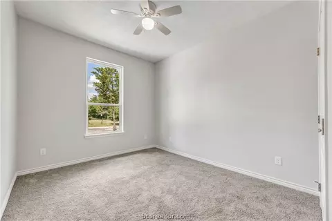 3685 Rabbit Ln, Bryan, TX 77807 photo 6
