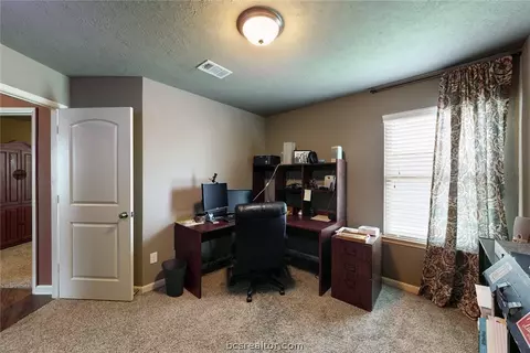 2004 Jester Trl, Bryan, TX 77807 photo 16
