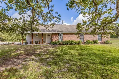 6950 Chick Ln, Bryan, TX 77807 photo 12