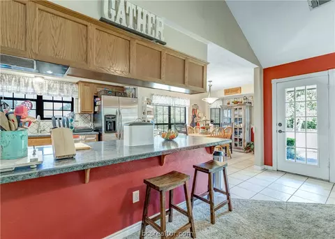 6950 Chick Ln, Bryan, TX 77807 photo 18