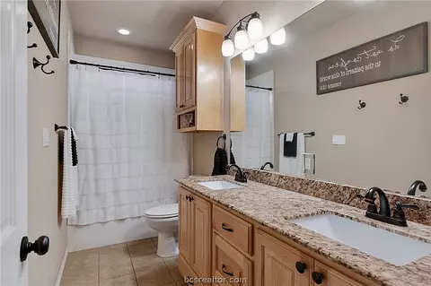 8700 Tejas Ranch Loop, Bryan, TX 77808 photo 10
