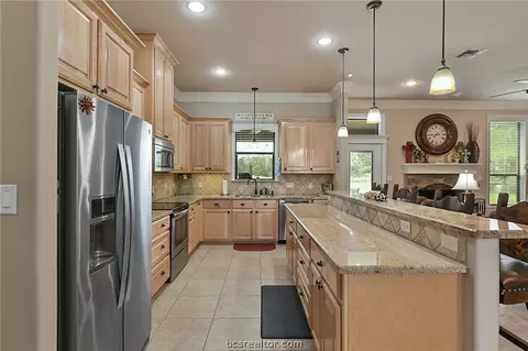 8700 Tejas Ranch Loop, Bryan, TX 77808 photo 7