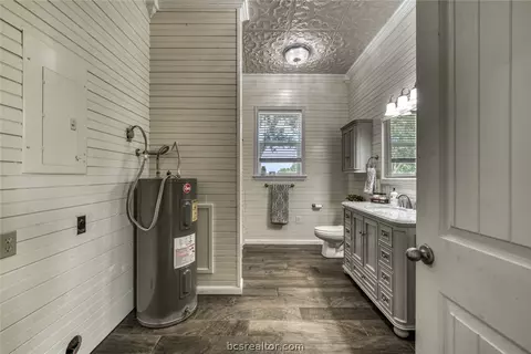 6670 Peyton Rd, Bryan, TX 77807 photo 17