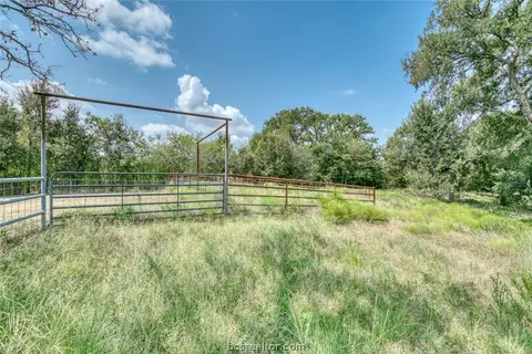 6670 Peyton Rd, Bryan, TX 77807 photo 30