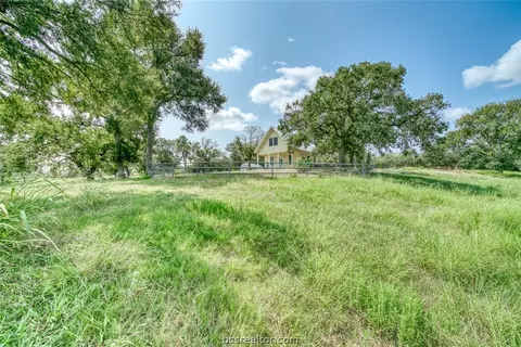 6670 Peyton Rd, Bryan, TX 77807 photo 20