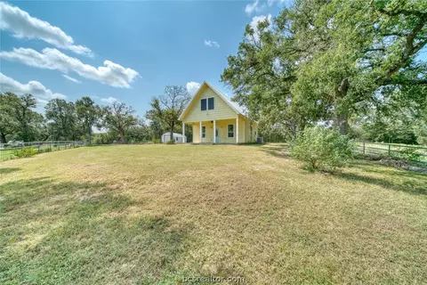 6670 Peyton Rd, Bryan, TX 77807 photo 5