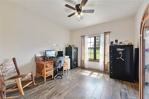 9332 Hudspeth Rd, Bryan, TX 77808 photo 12