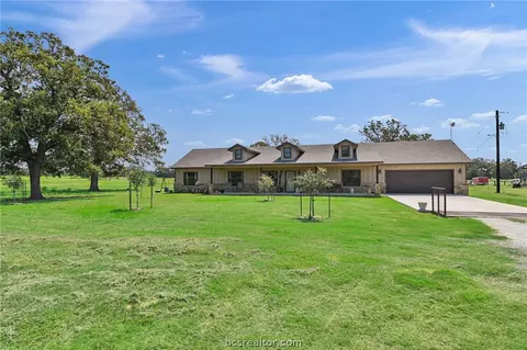 9332 Hudspeth Rd, Bryan, TX 77808 photo 2