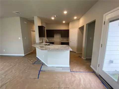 3717 Mckenzie St, Bryan, TX 77803 photo 5