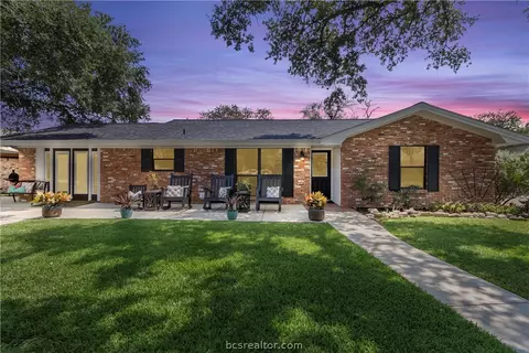 1110 Lamar Dr, Bryan, TX 77802 photo 1