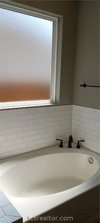 2120 Mountain Wind Loop, Bryan, TX 77807 photo 6