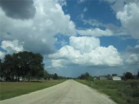 5965 Standing Rock Rd, Bryan, TX 77808 photo 6