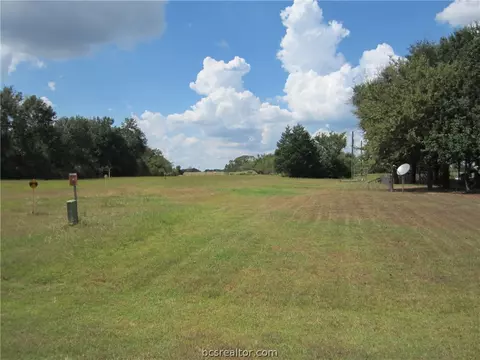 5965 Standing Rock Rd, Bryan, TX 77808 photo 8