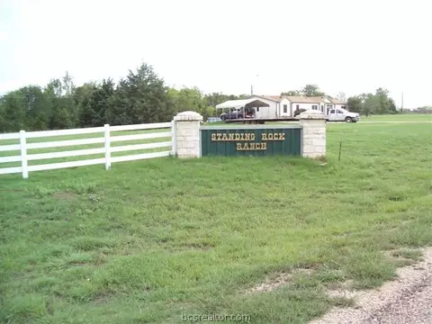 5965 Standing Rock Rd, Bryan, TX 77808 photo 11