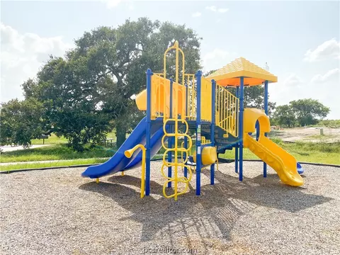3105 Brady Ct, Bryan, TX 77808 photo 7