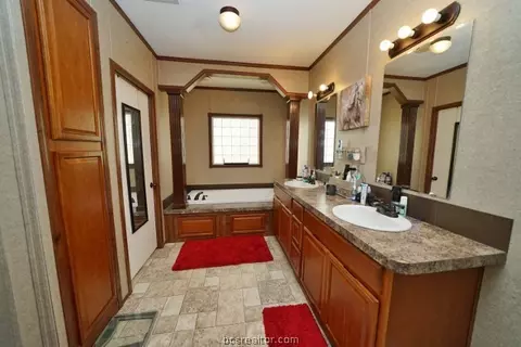 1177 Cazey Loop, Franklin, TX 77856 photo 7