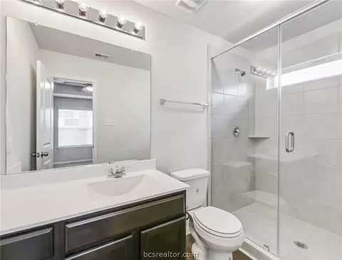 949 Harper Ln, Bryan, TX 77803 photo 9