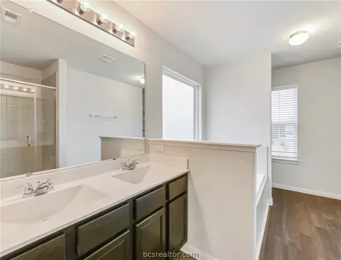 974 Rice Dr, Bryan, TX 77803 photo 9