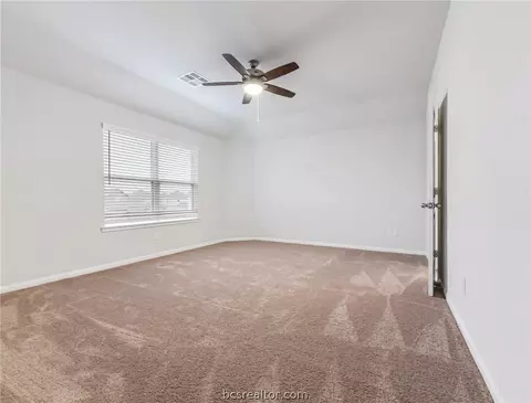 974 Rice Dr, Bryan, TX 77803 photo 8