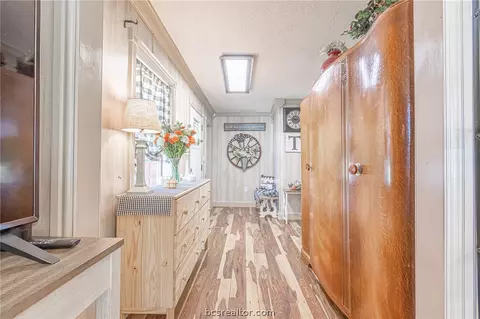 1001 Maple, Calvert, TX 77837 photo 12