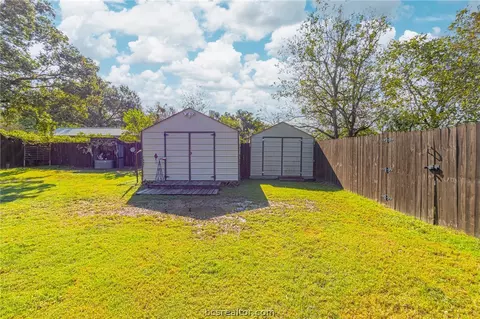 1001 Maple, Calvert, TX 77837 photo 41