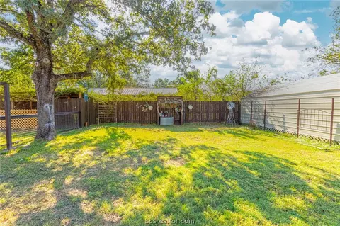 1001 Maple, Calvert, TX 77837 photo 39