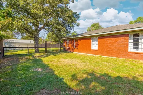 1001 Maple, Calvert, TX 77837 photo 44