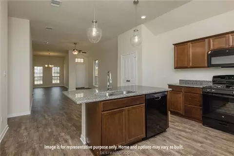 2031 Theresa Dr, Bryan, TX 77807 photo 5