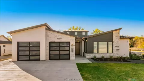 3601 River Birch Cir, Bryan, TX 77807 photo 4